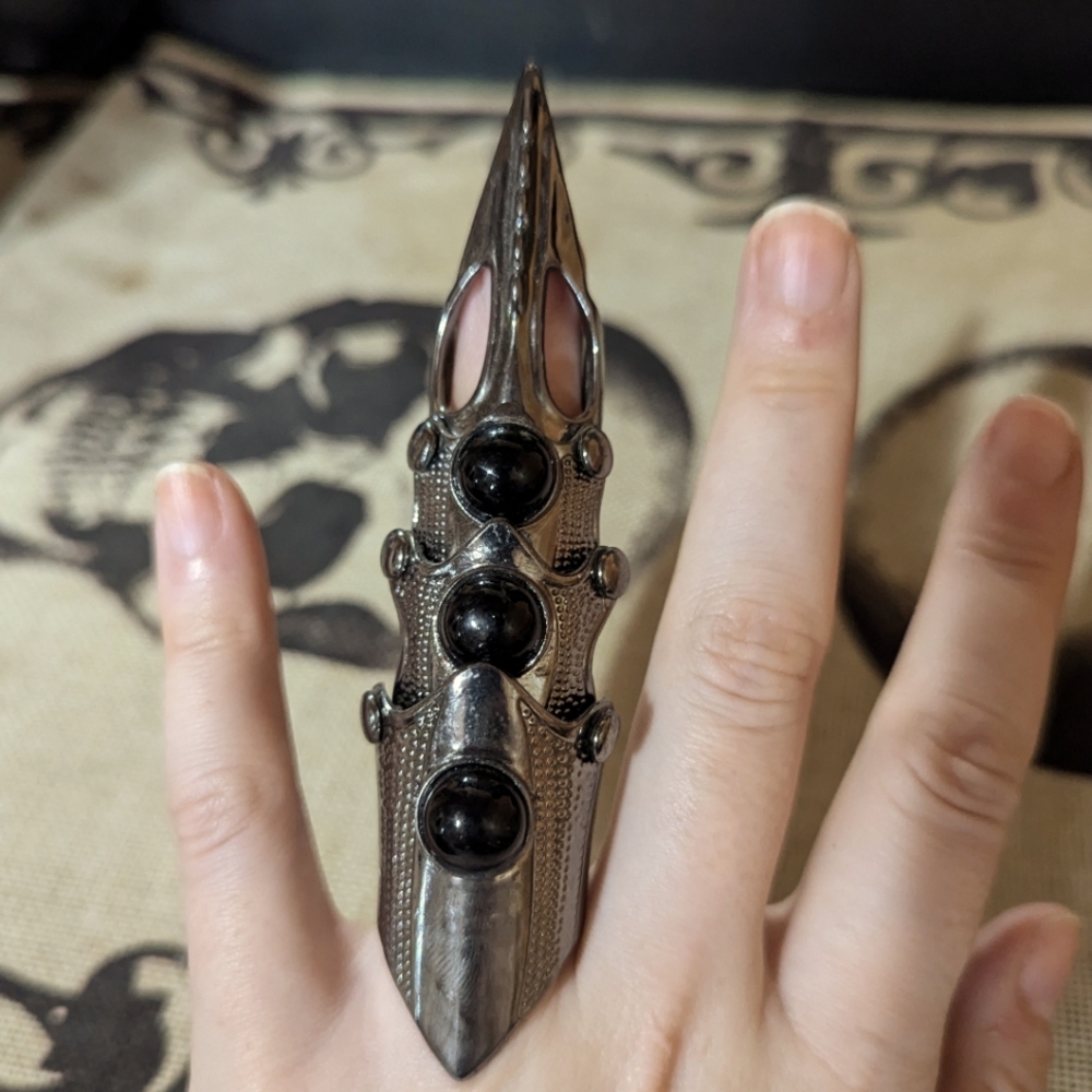 3/$25- Claw Ring